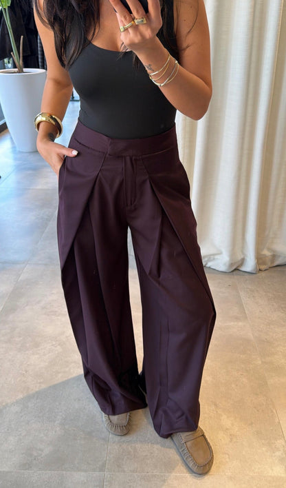 Drape-front pants