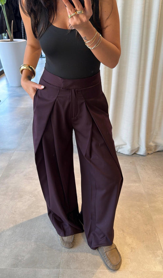 Drape-front pants