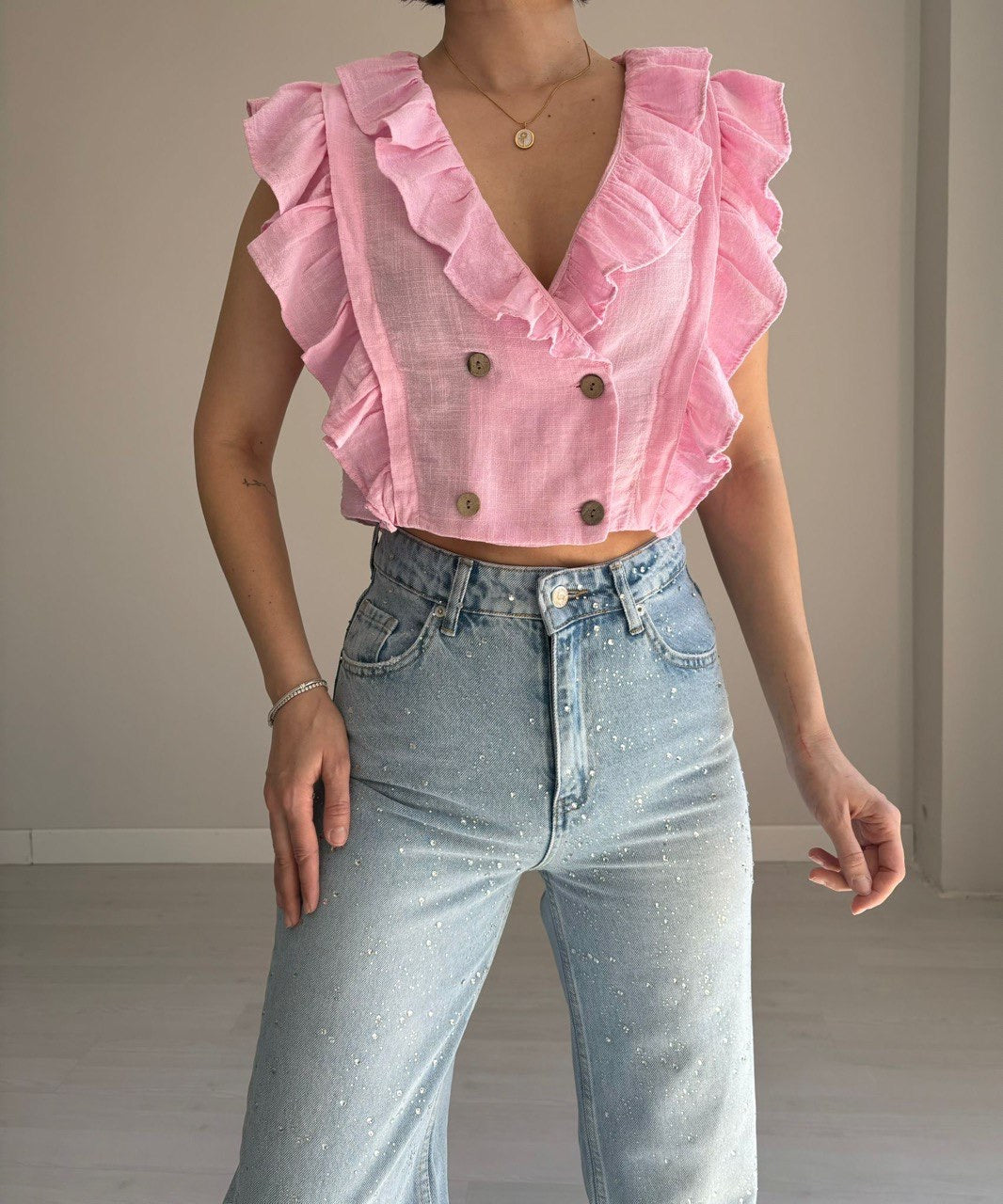 Ruffle Linen Vest