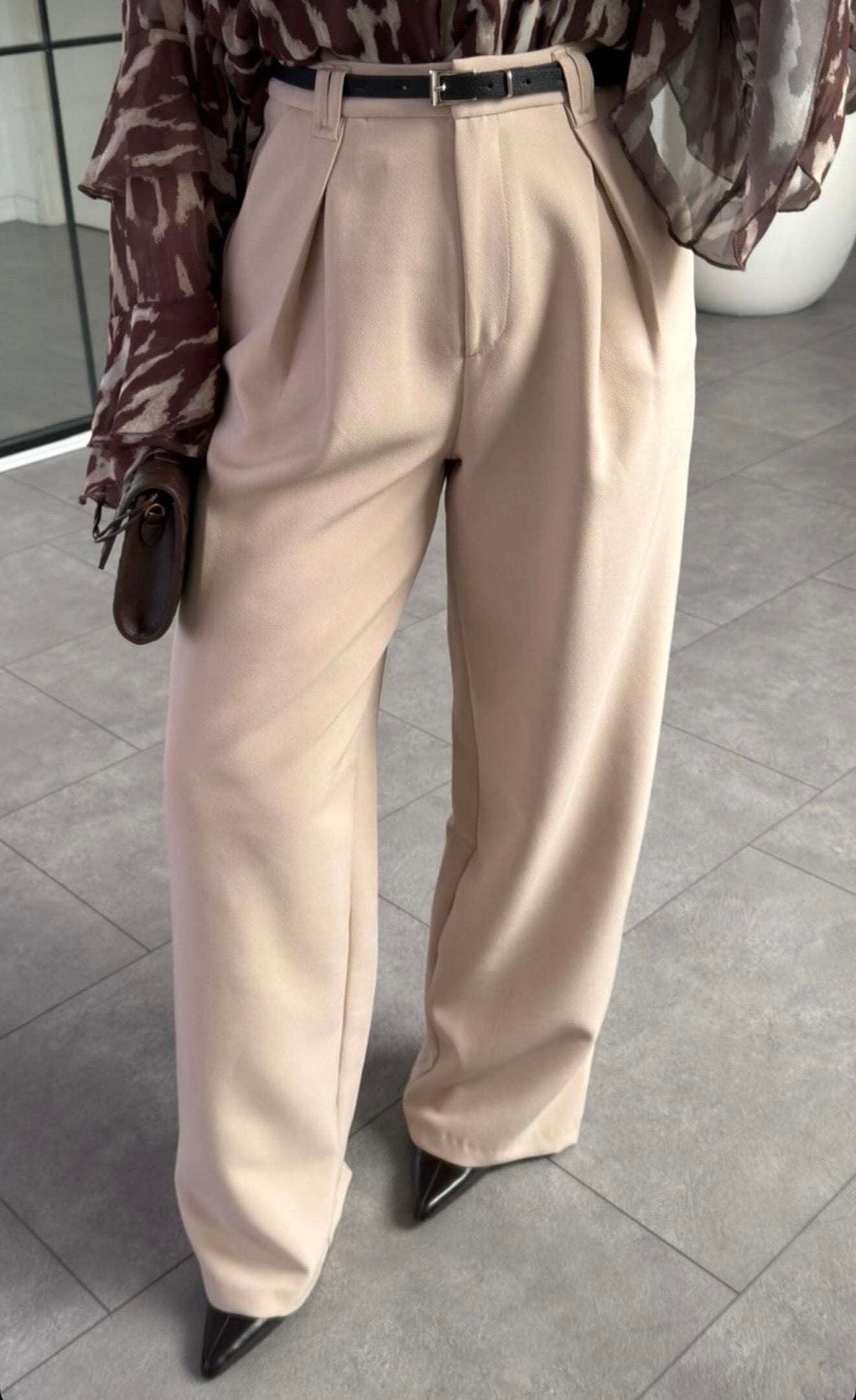 Belted Wide-Leg Pleated Pants