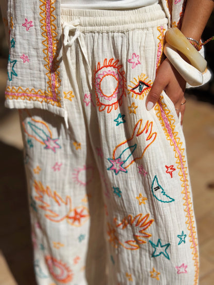 Sun & Stars Embroidered Set