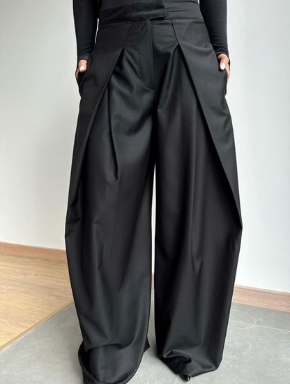 Drape-front pants