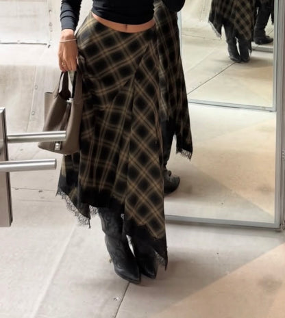 Plaid Lace-Hem Skirt