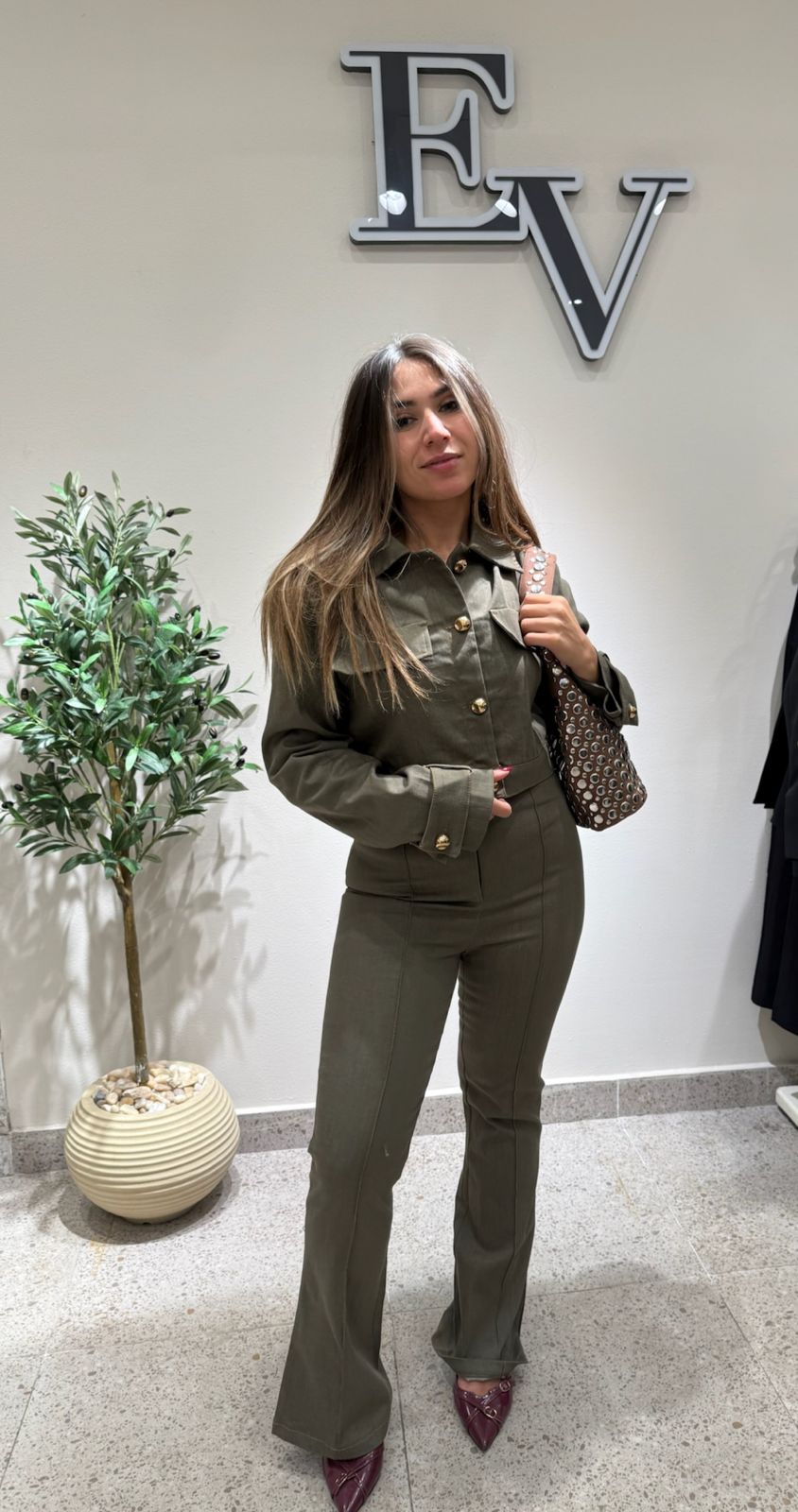 Two-Piece Button Set